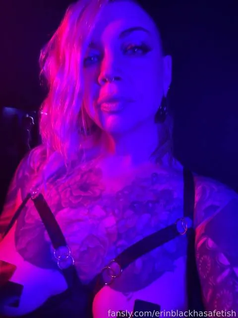 @erinblackhasafetish