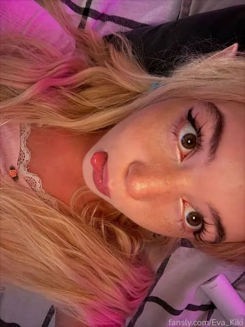 @Eva_Kiki