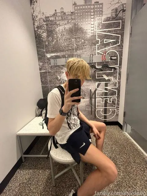 @evvdeng