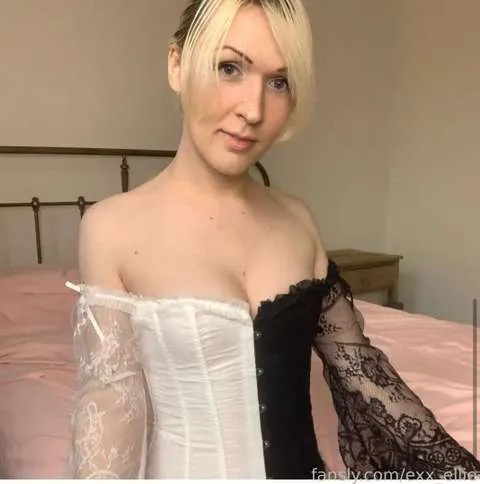 @exx_ellie