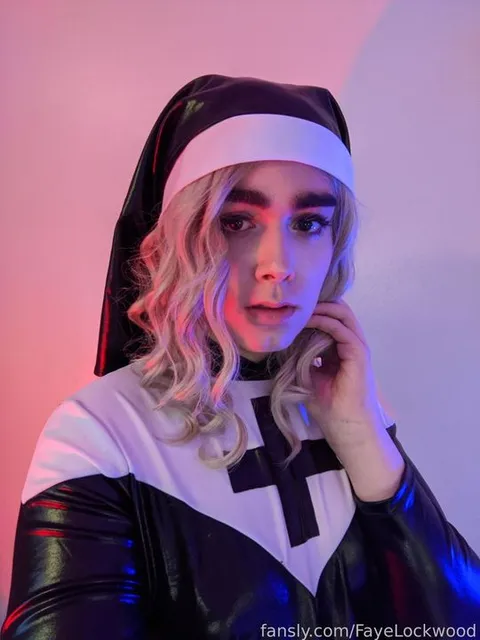 @FayeLockwood