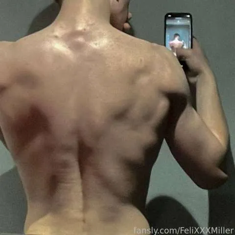 @FeliXXXMiller