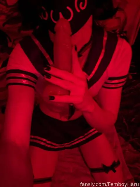 @FemboyHaru