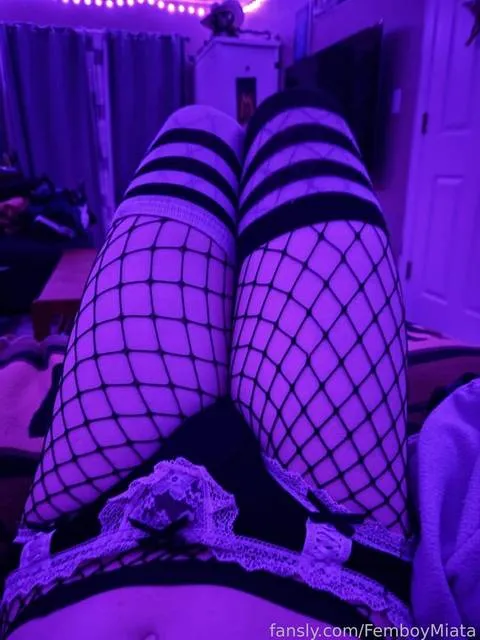 @FemboyMiata