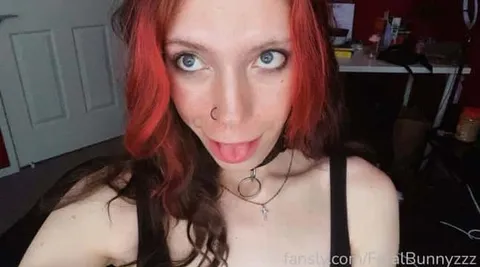 @FeralBunnyzzz