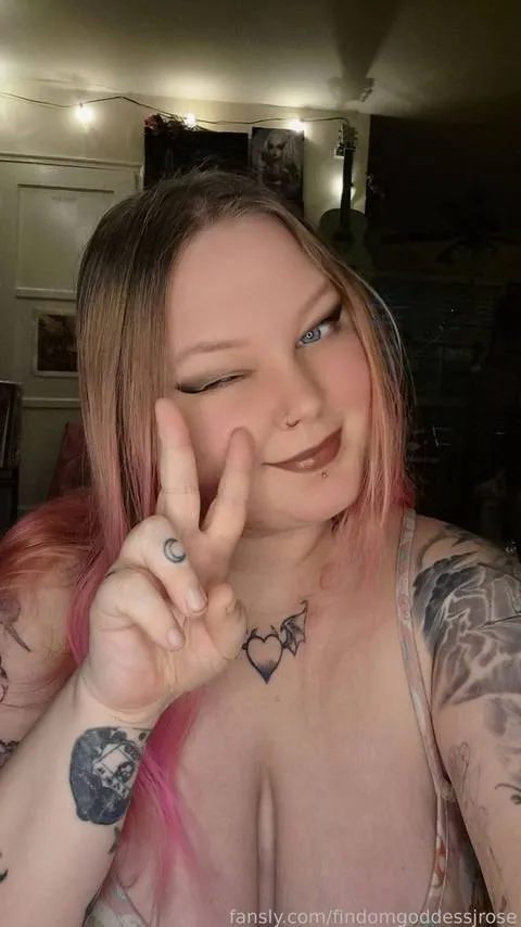 @findomgoddessjrose