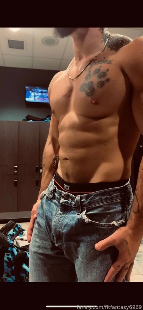 @fitfantasy6969