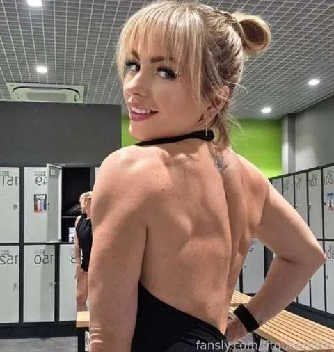 @fitqueenlika