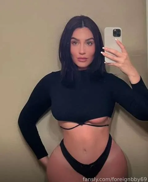 @foreignbby69