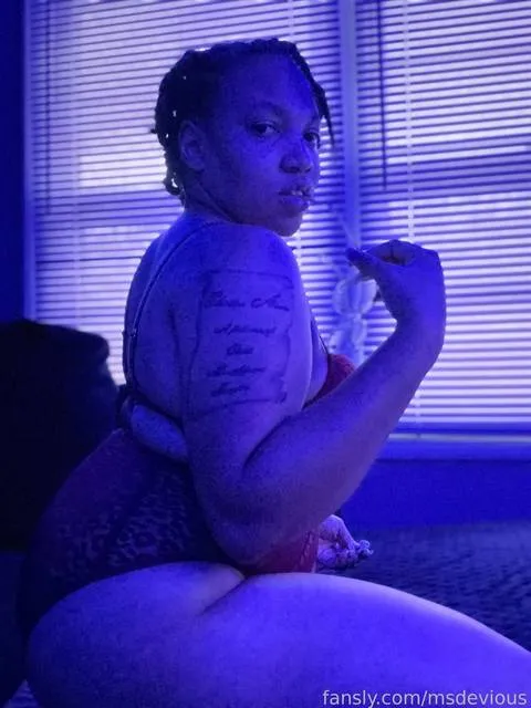 @FreakXNeeq