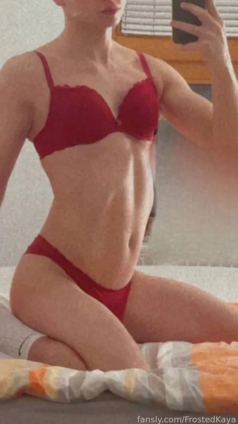 @FrostedKaya