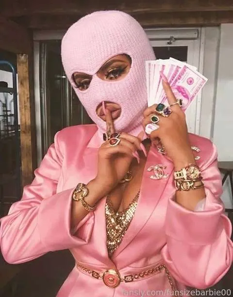 @funsizebarbie00
