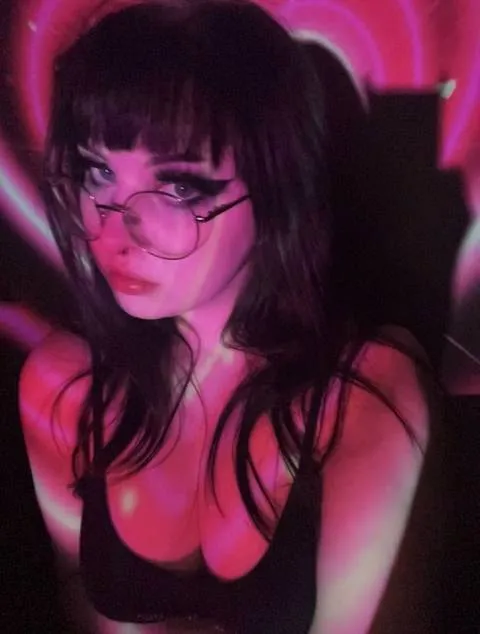 @GH0STL4ND