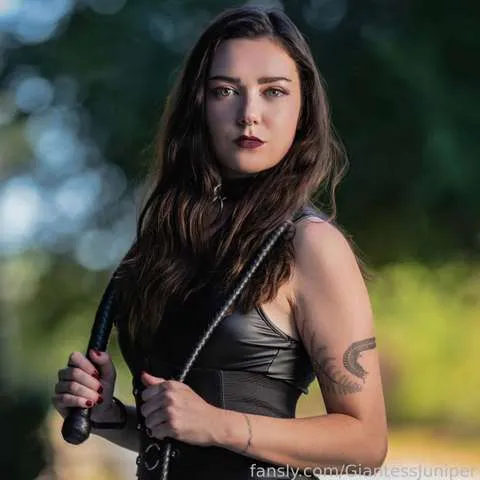 @GiantessJuniper