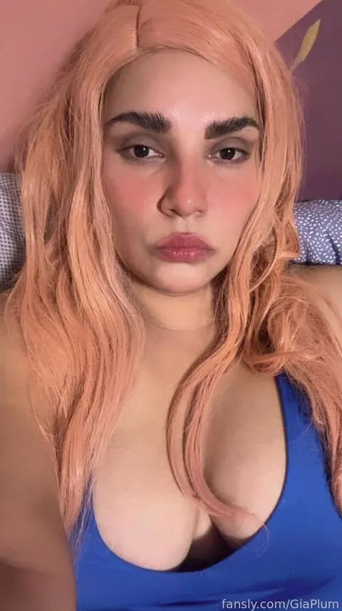 @GiaPlum
