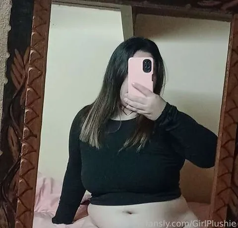 @GirlPlushie