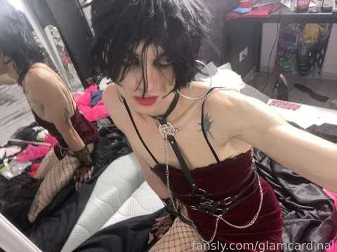 @glamcardinal