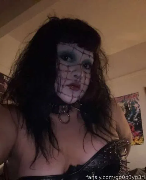 @go0p3yg3rl