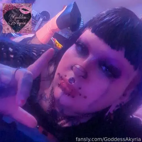 @GoddessAkyria