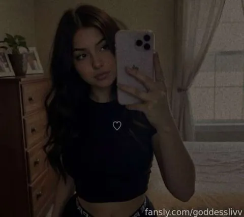 @goddesslivv