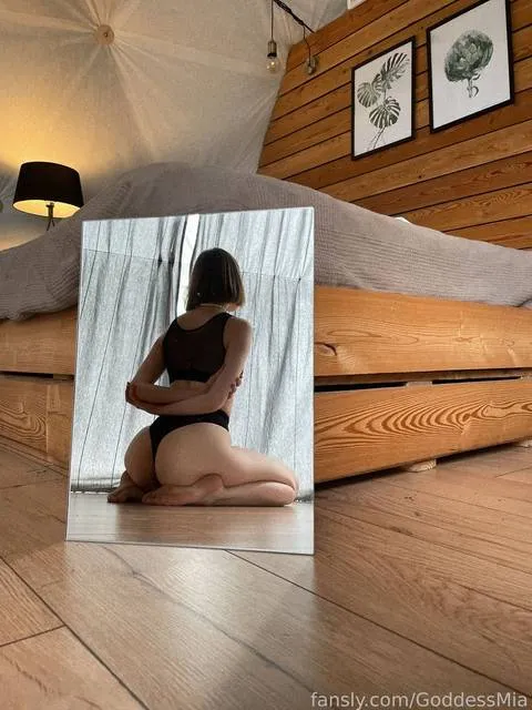@GoddessMia