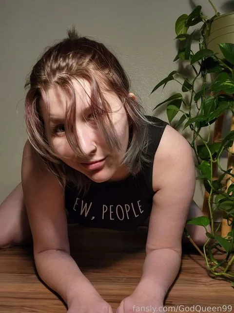 @GodQueen99