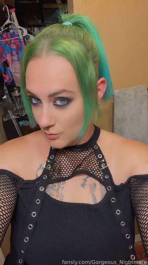 @Gorgeous_Nightmare