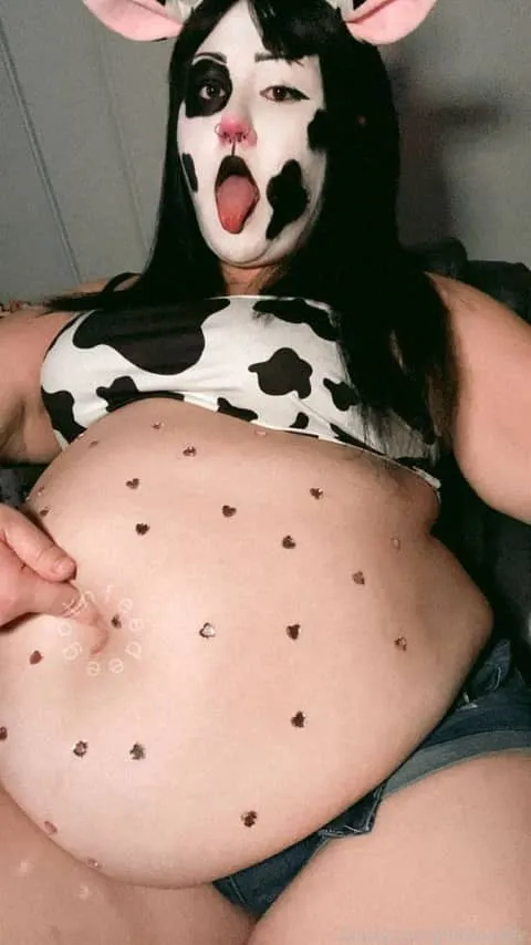 @gothfeedee