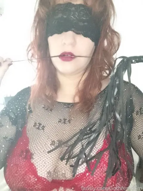 @Gothfemdom