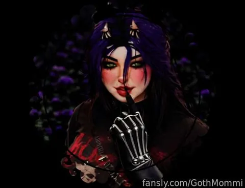 @GothMommi