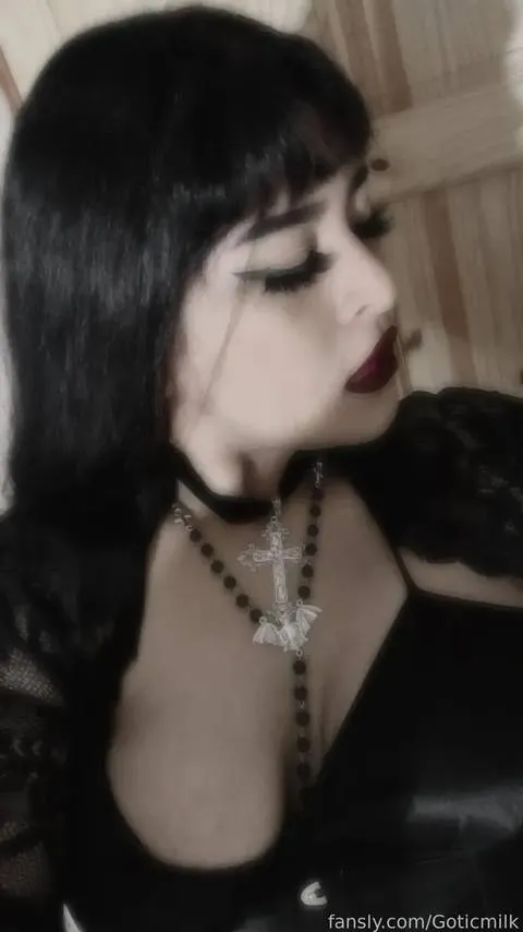 @Goticmilk