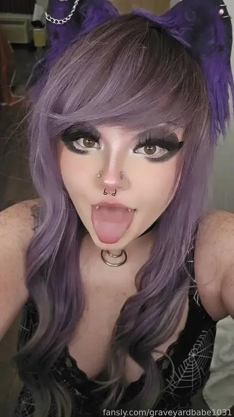 @graveyardbabe1031