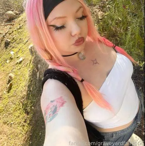 @graveyardfairy666