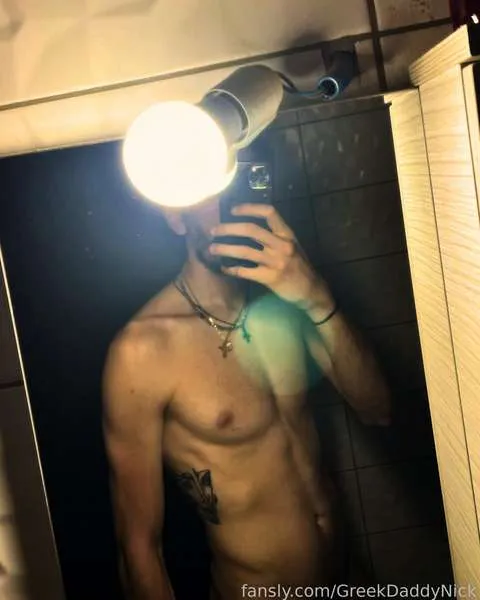 @GreekDaddyNick