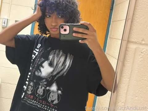 @GutzAndLust