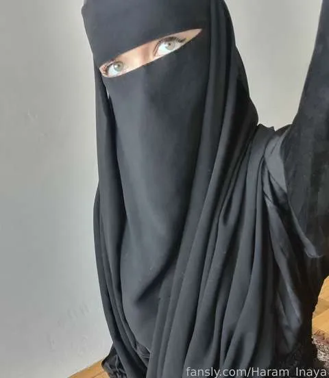 @Haram_Inaya