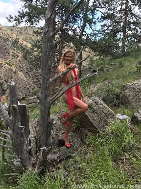 @HeelsandHorses