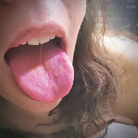 @hellaassbella