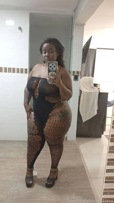 @HellenAlexx