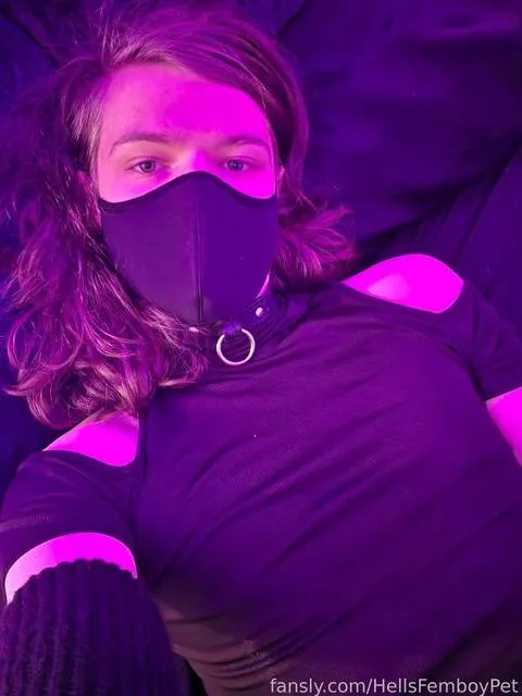 @HellsFemboyPet