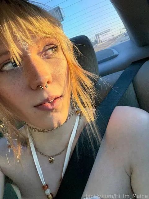 @Hi_Im_Maine