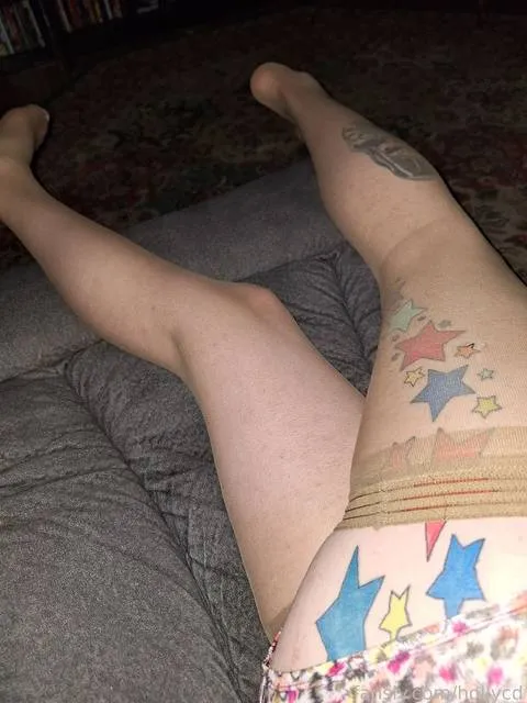@hollycd