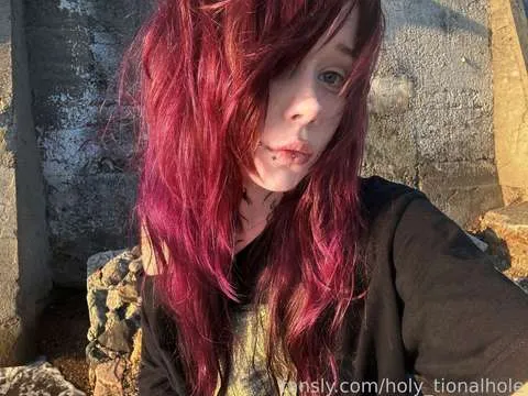 @holy_tionalhole