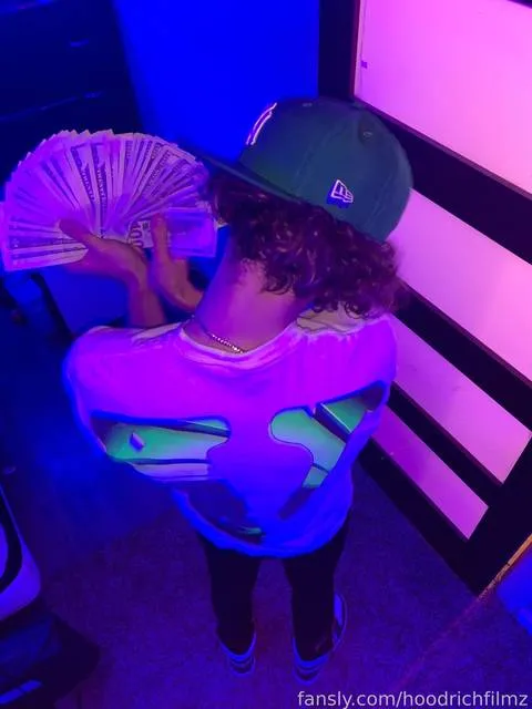 @hoodrichfilmz