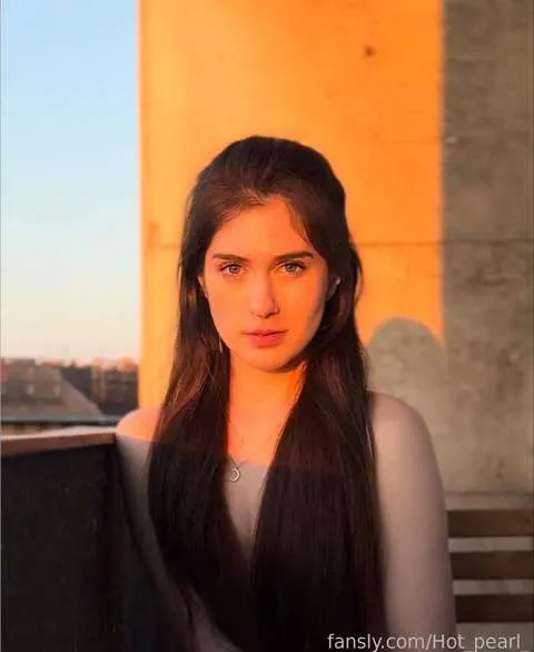 @Hot_pearl_