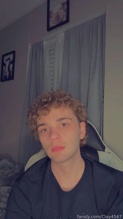 @Hotguytanner012
