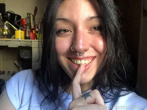 @hotncoldbby