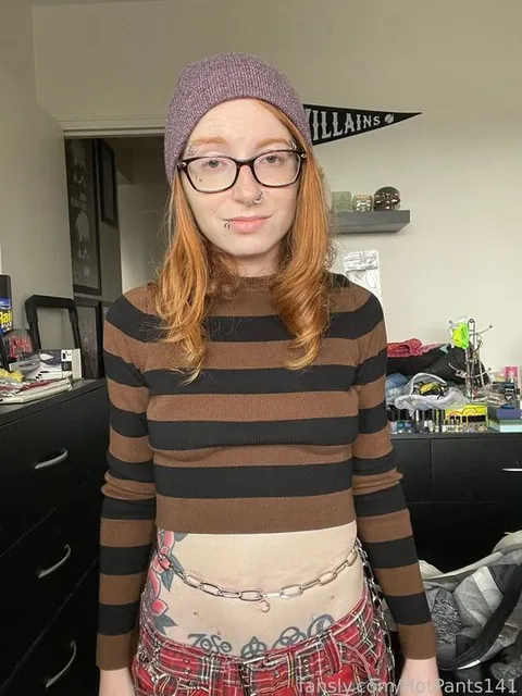@HotPants141