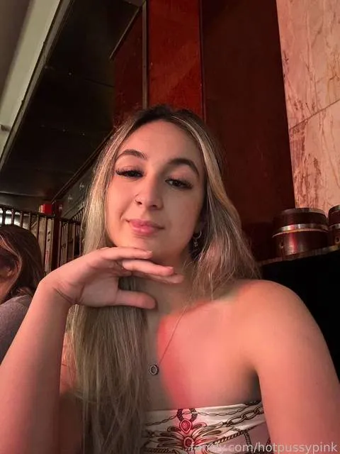 @hotpussypink