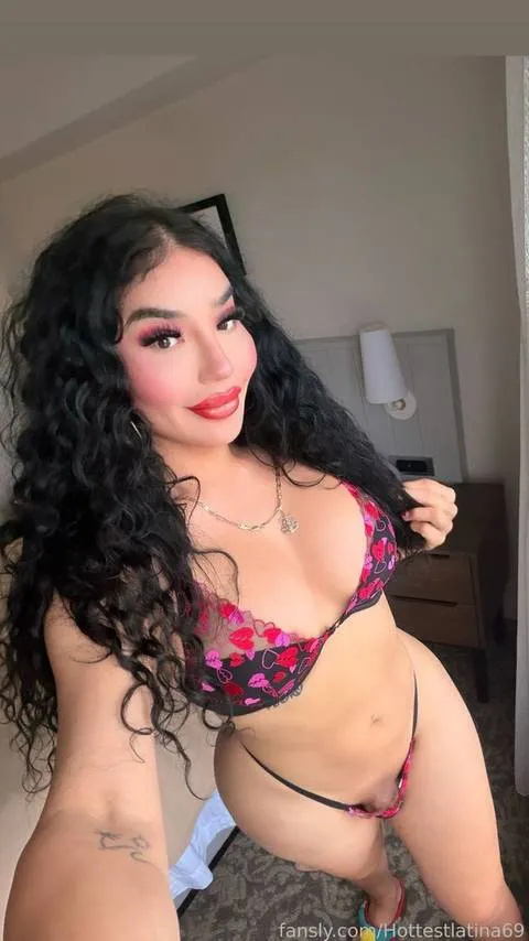 @Hottestlatina69